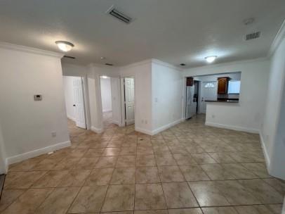 5900 SW 26th St