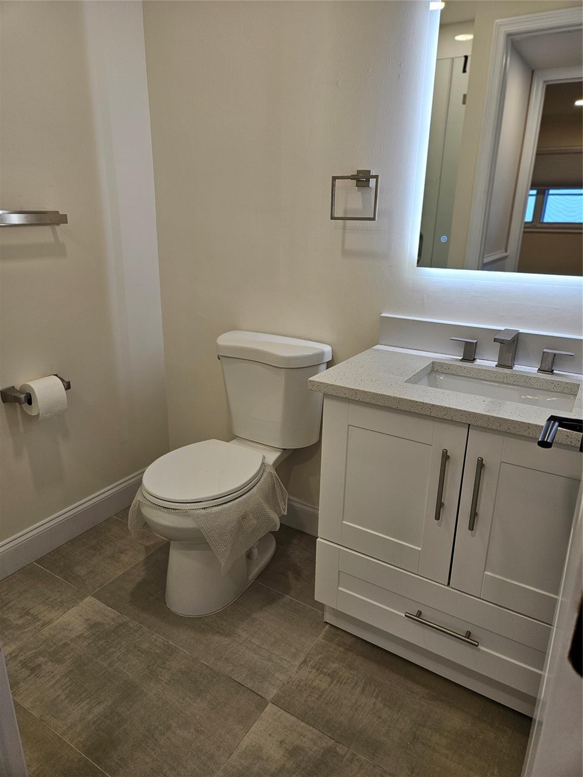 KINGS POINT BRITTANY CONDOS - Residential Lease