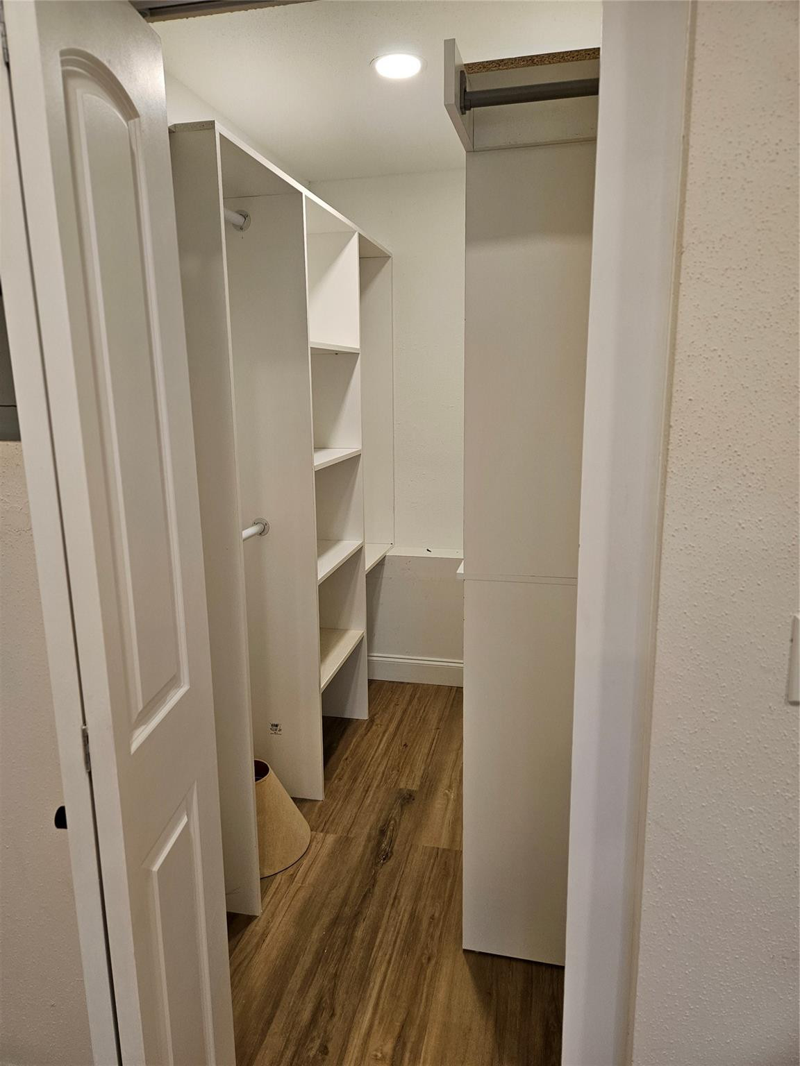 KINGS POINT BRITTANY CONDOS - Residential Lease