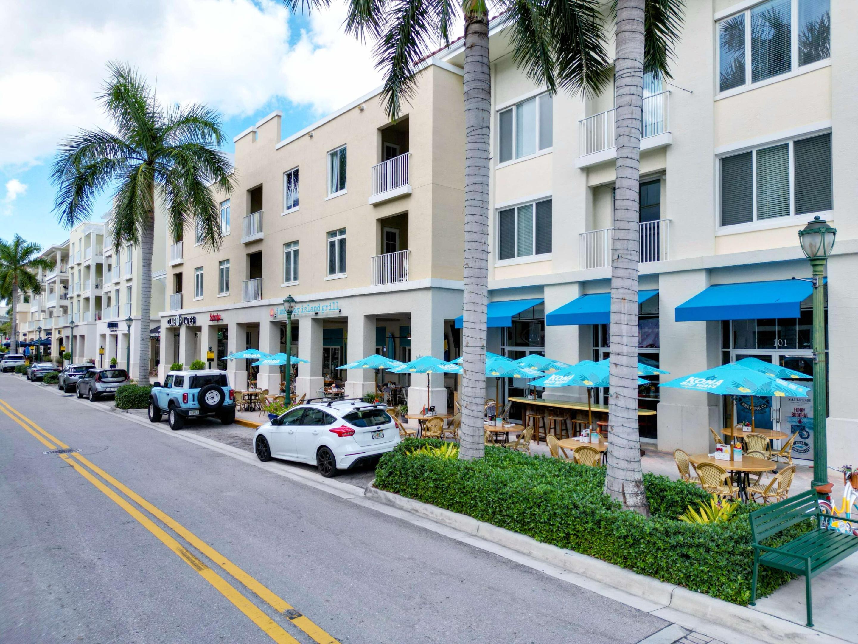 VILLAGE AT ABACOA CONDO - Residential Lease