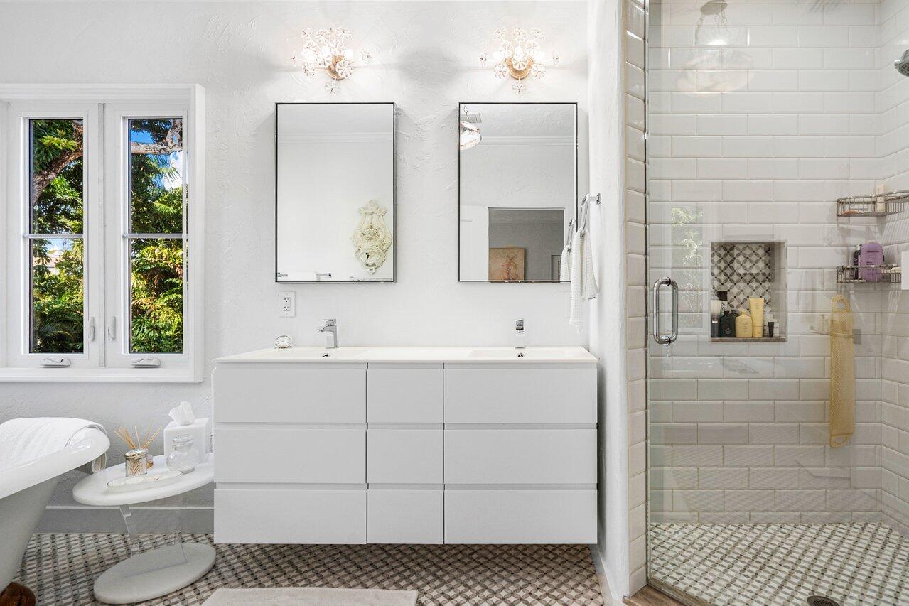 OLD FLORESTA - Residential