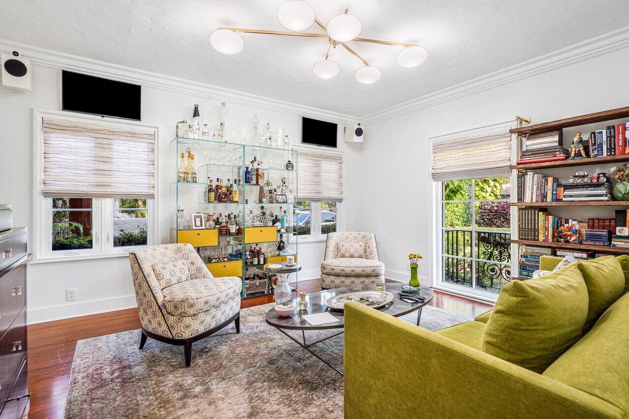 OLD FLORESTA - Residential