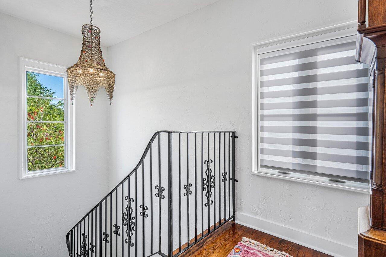 OLD FLORESTA - Residential