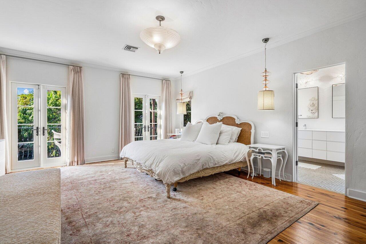 OLD FLORESTA - Residential