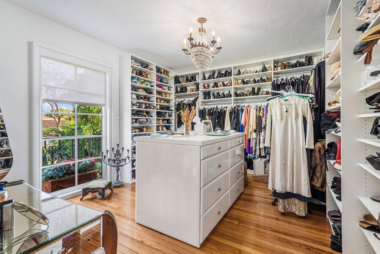 OLD FLORESTA - Residential