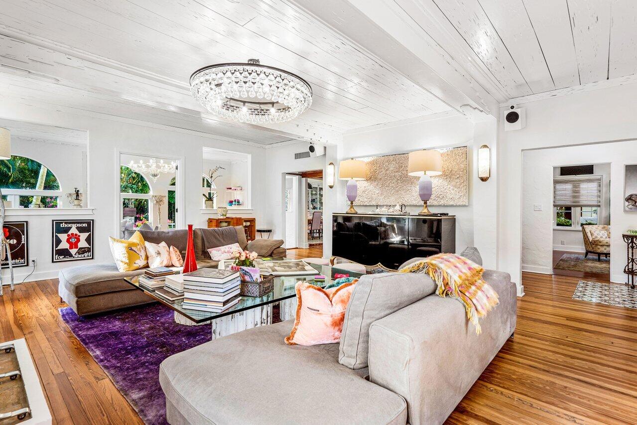 OLD FLORESTA - Residential