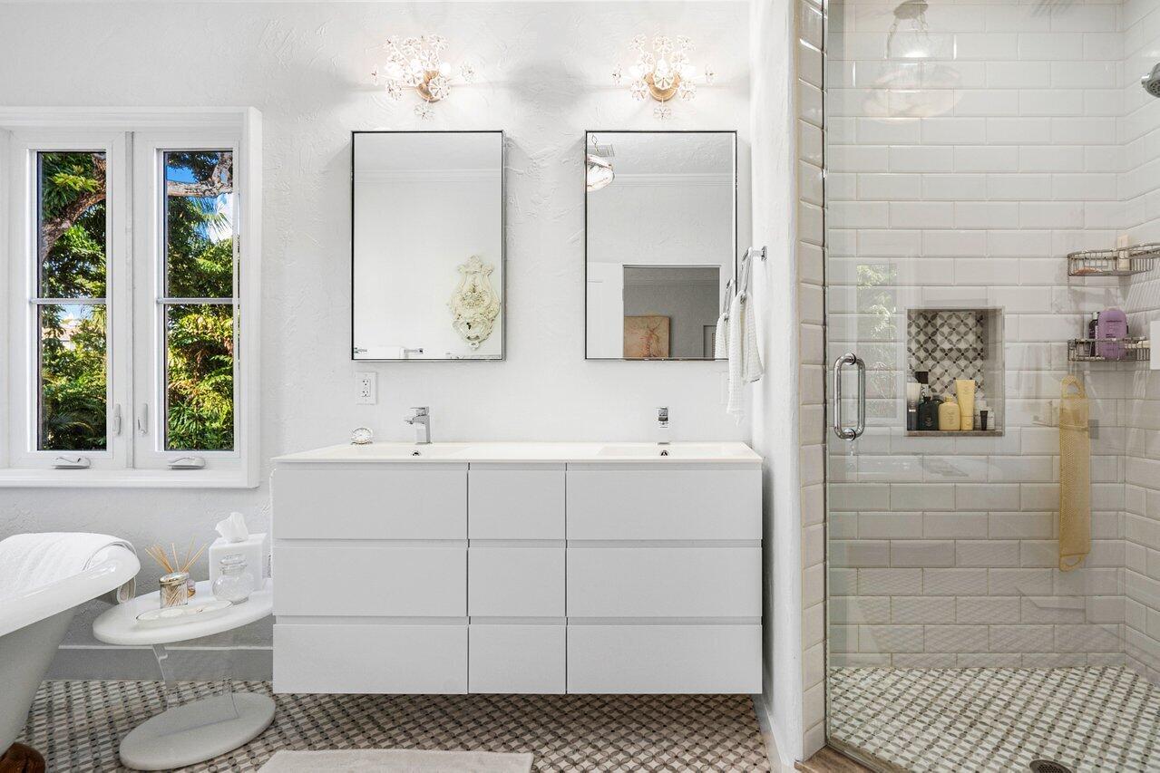 OLD FLORESTA - Residential