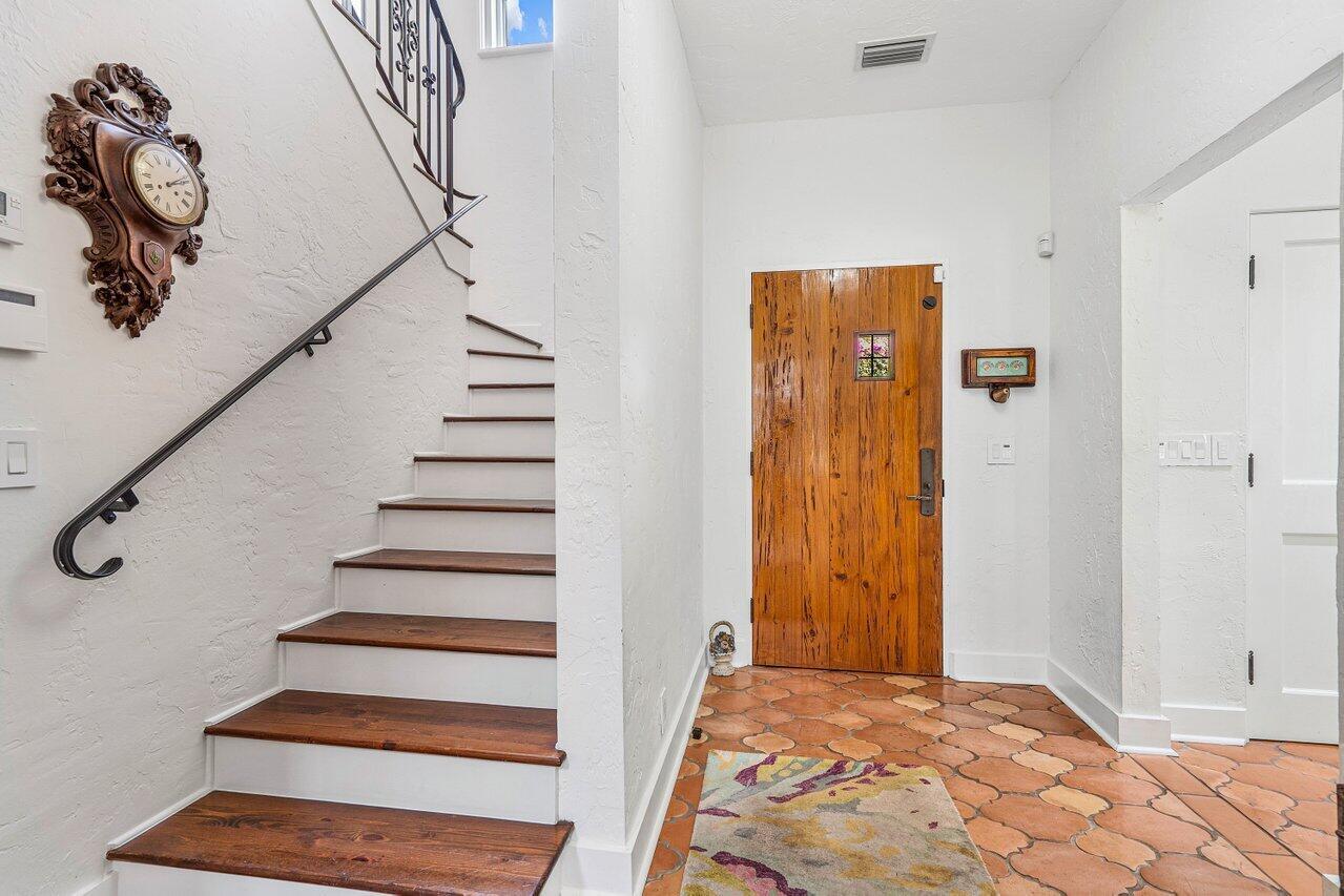 OLD FLORESTA - Residential