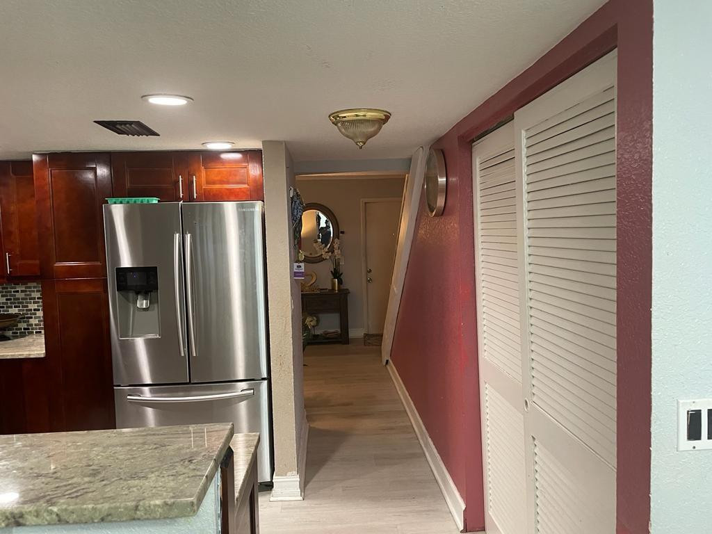 TOWNHOMES OF ORIOLE - Residential