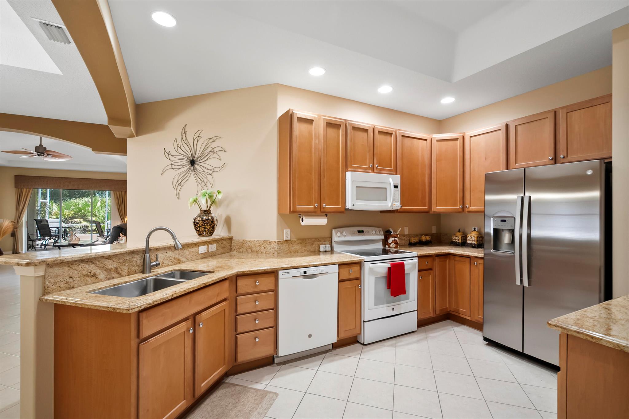 871 NW Red Pine Way, Jensen Beach, FL, 34957/$445,000 4 871 NW Red Pine Way