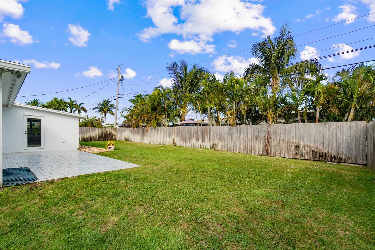 NORTH PALM BEACH VILLAGE OF 1 - Residential