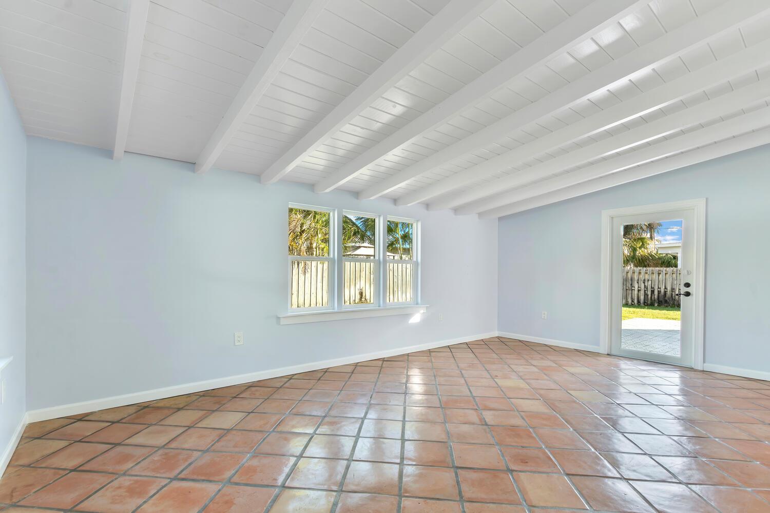 NORTH PALM BEACH VILLAGE OF 1 - Residential