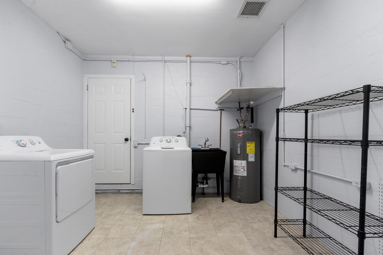 NORTH PALM BEACH VILLAGE OF 1 - Residential