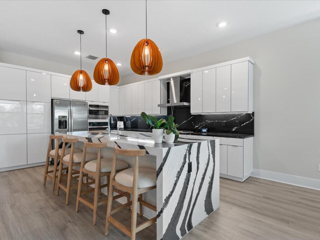 CRESSWIND PALM BEACH - Residential