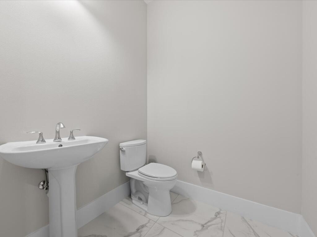 CRESSWIND PALM BEACH - Residential