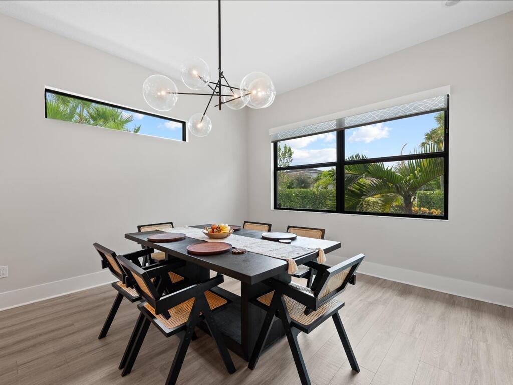 CRESSWIND PALM BEACH - Residential