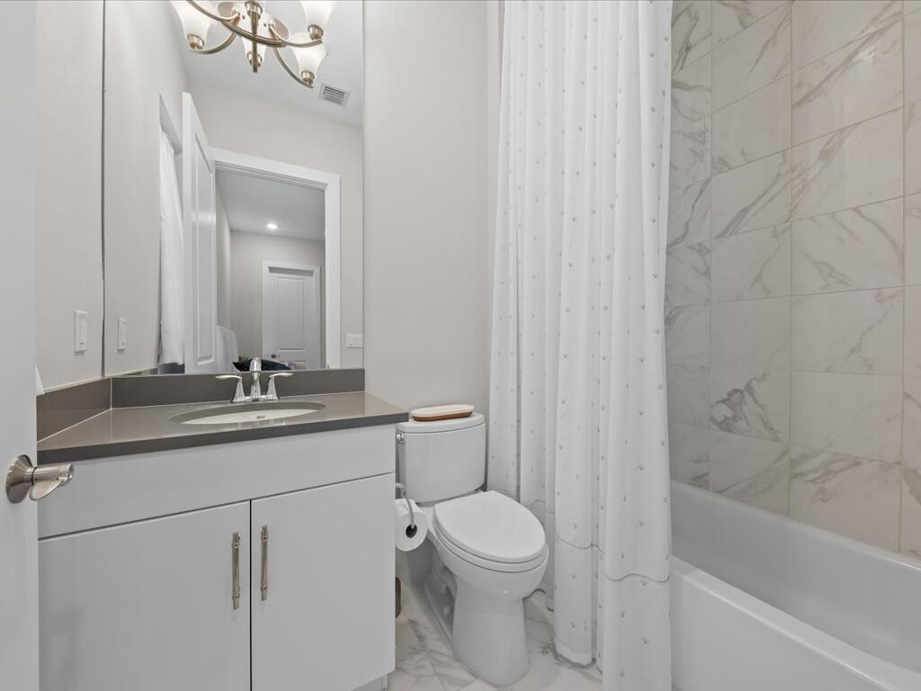 CRESSWIND PALM BEACH - Residential