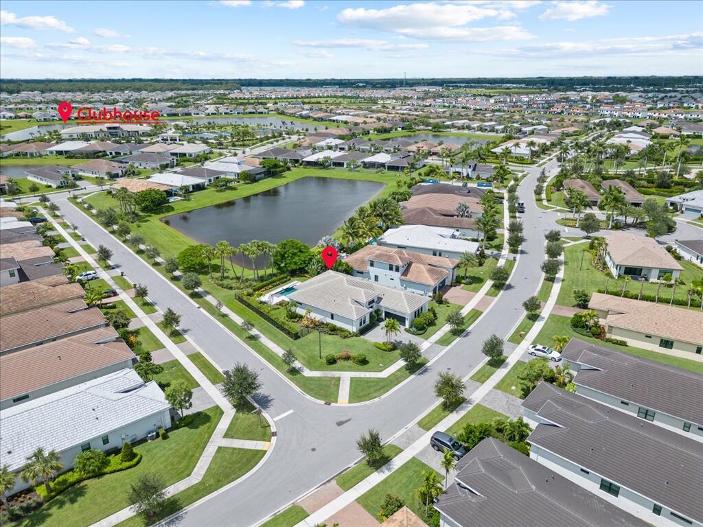 CRESSWIND PALM BEACH - Residential