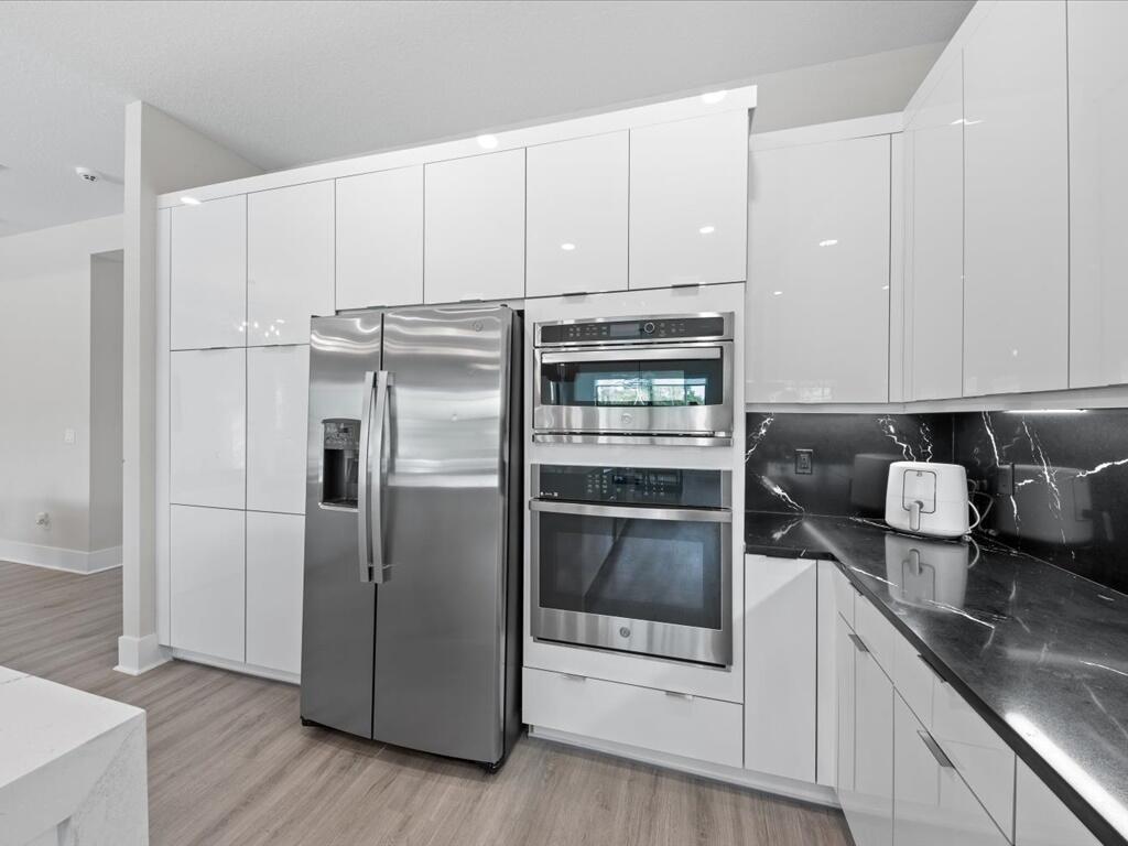 CRESSWIND PALM BEACH - Residential