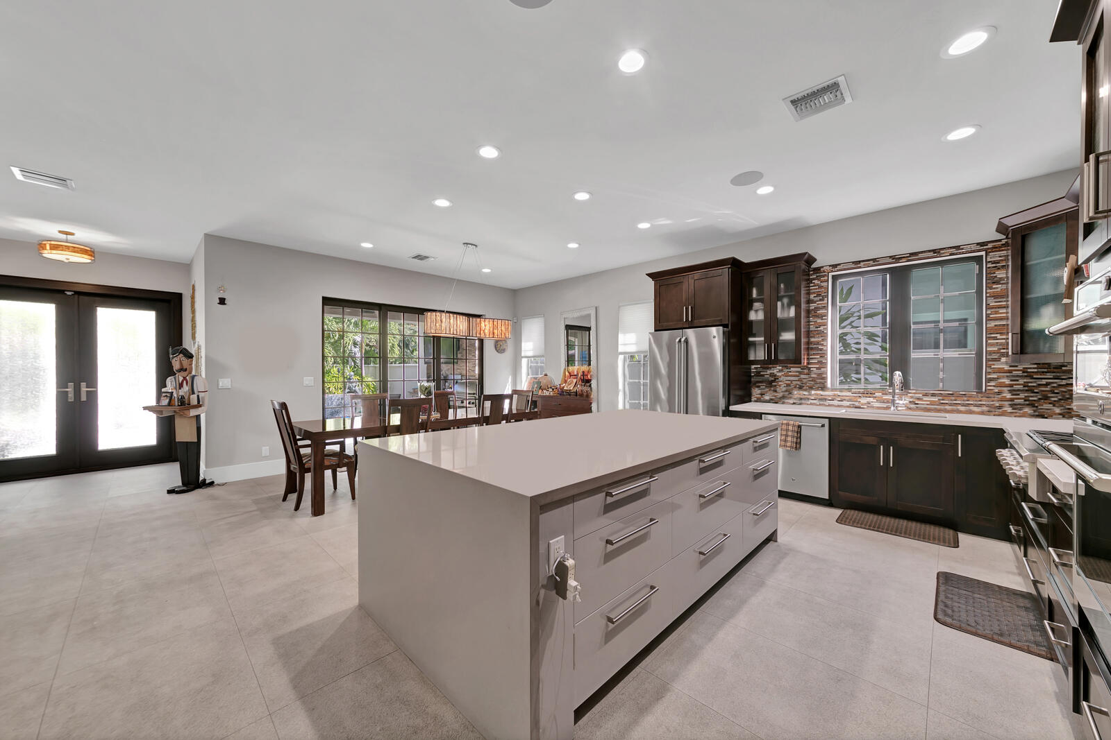 COLEE HAMMOCK - Residential