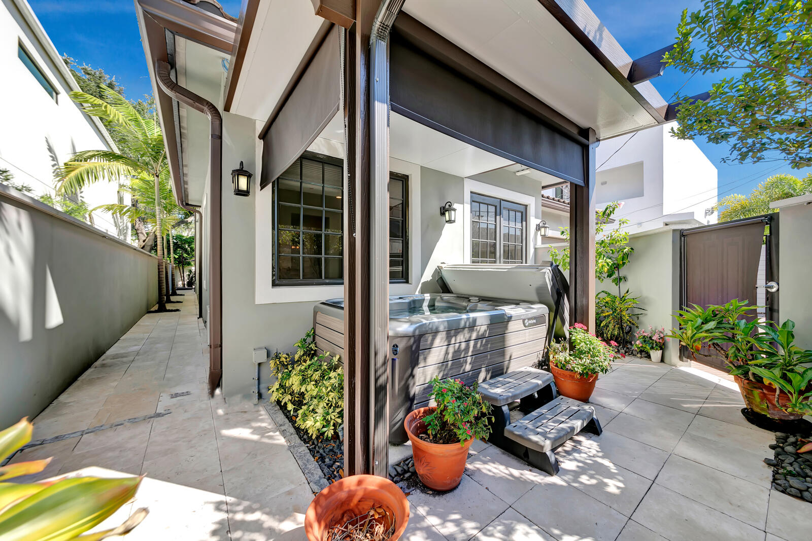 COLEE HAMMOCK - Residential