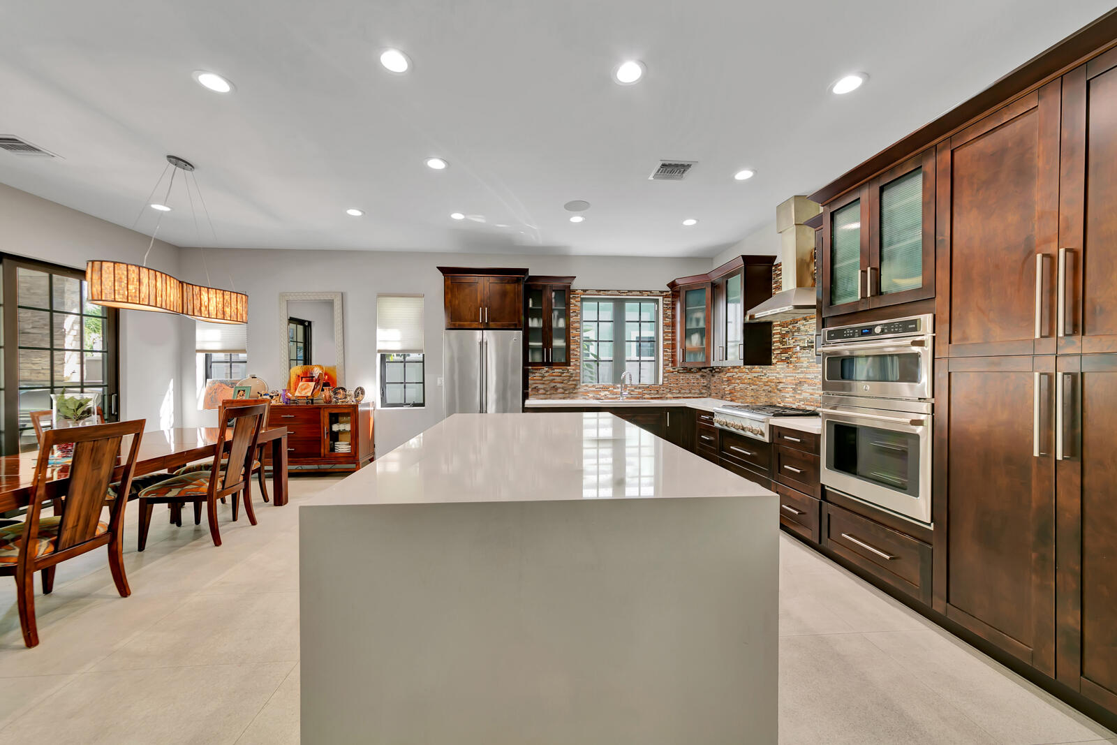 COLEE HAMMOCK - Residential