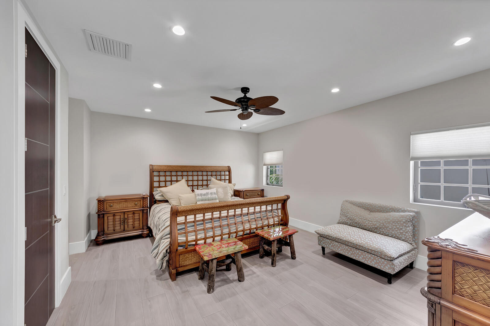 COLEE HAMMOCK - Residential