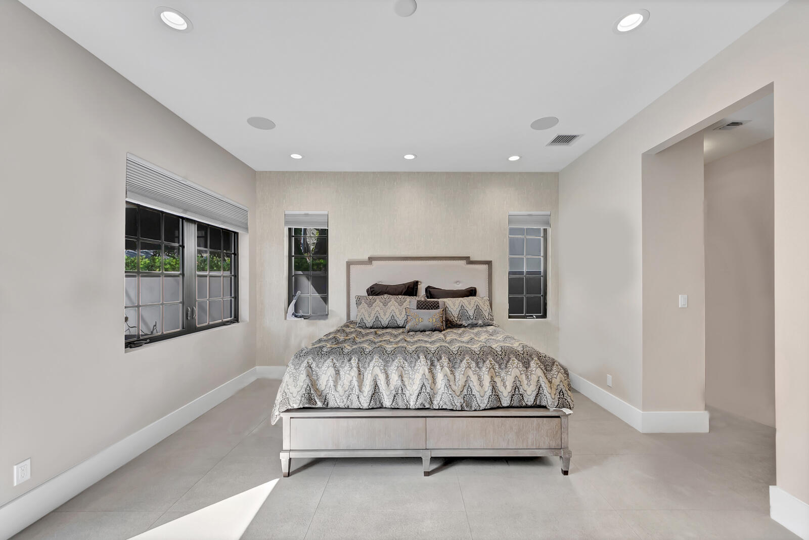 COLEE HAMMOCK - Residential