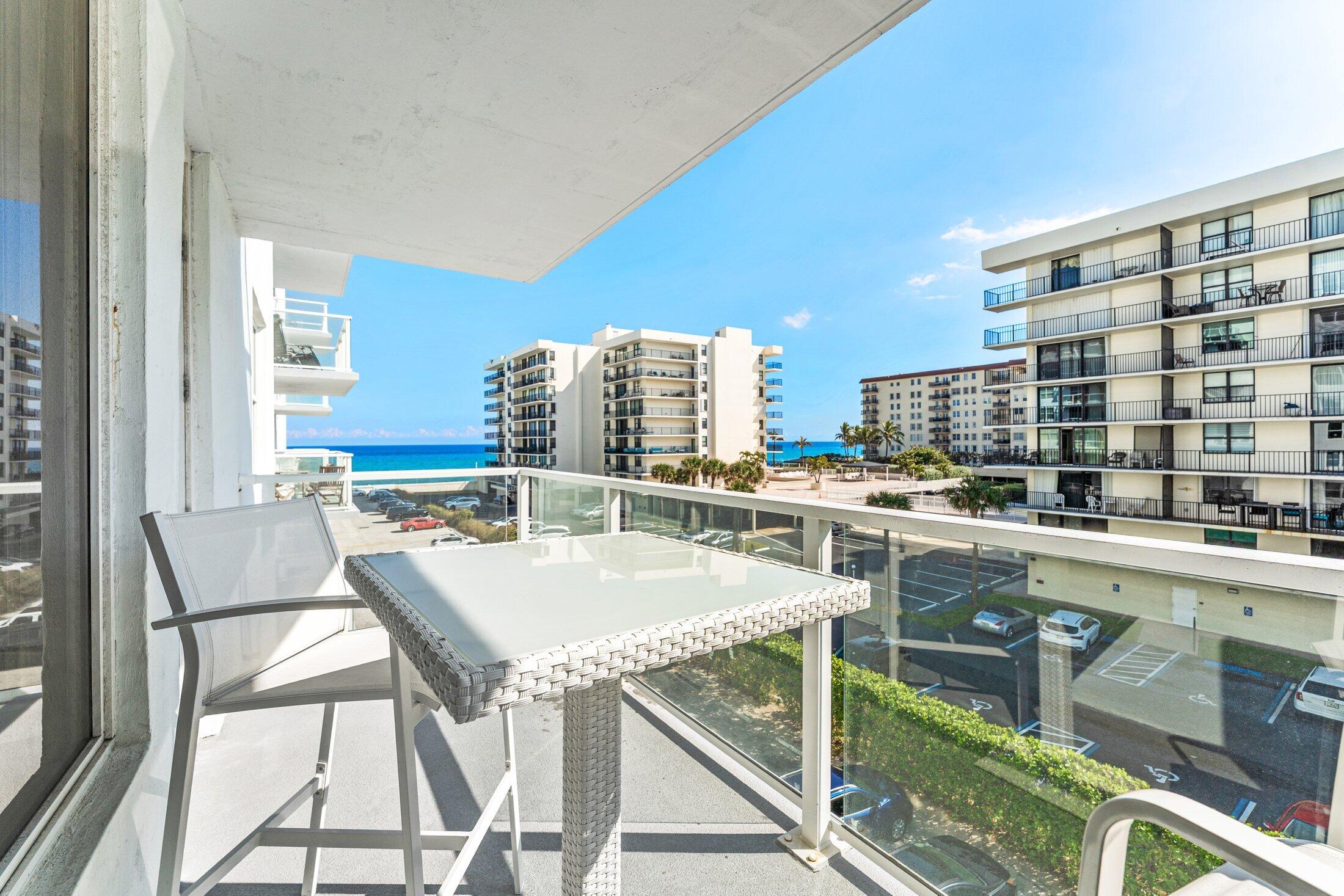 PATRICIAN OF PALM BEACH CONDO - Residential