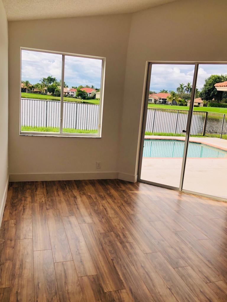 OAKBROOK - Residential Lease