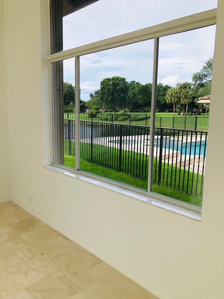 OAKBROOK - Residential Lease