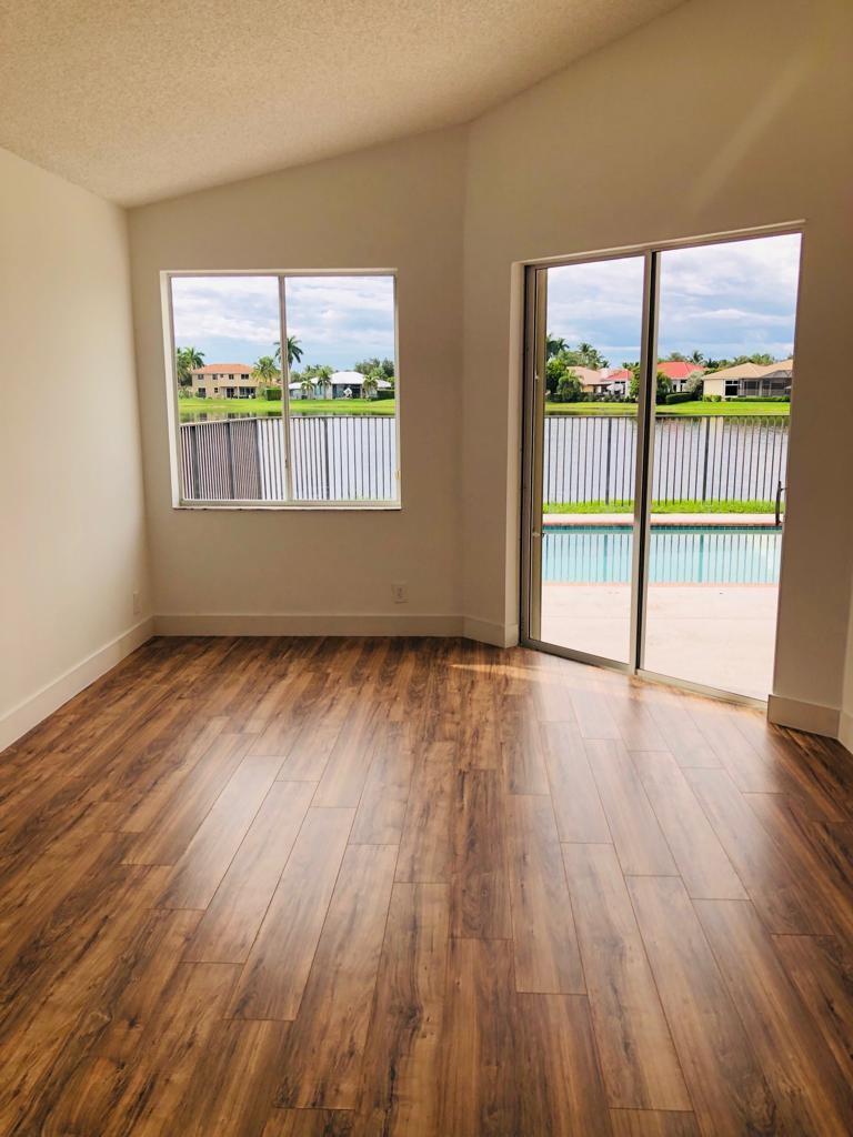 OAKBROOK - Residential Lease