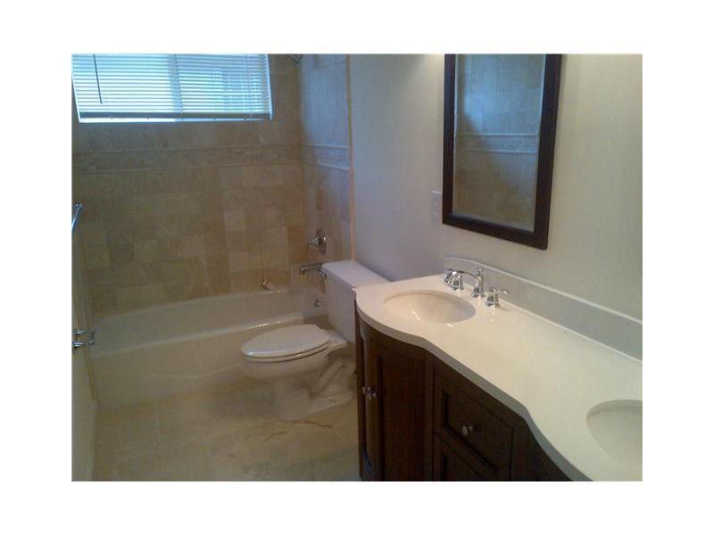OAKBROOK - Residential Lease
