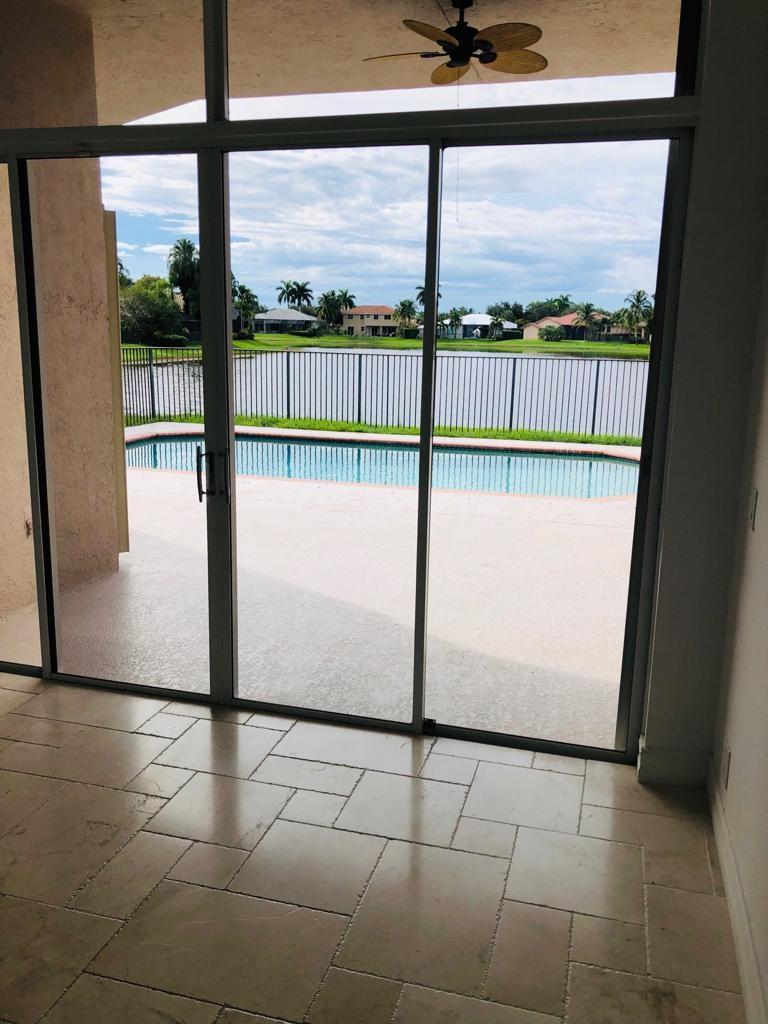 OAKBROOK - Residential Lease