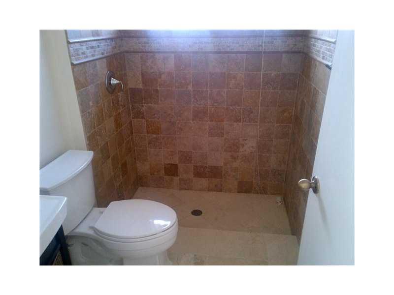 OAKBROOK - Residential Lease