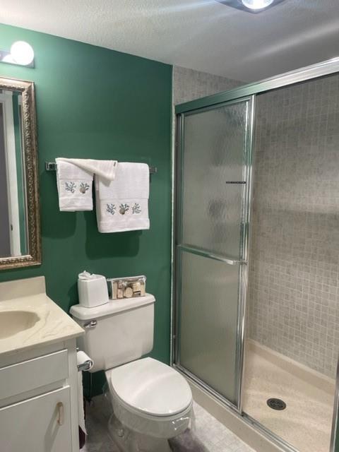 Voyager Condominium - Residential