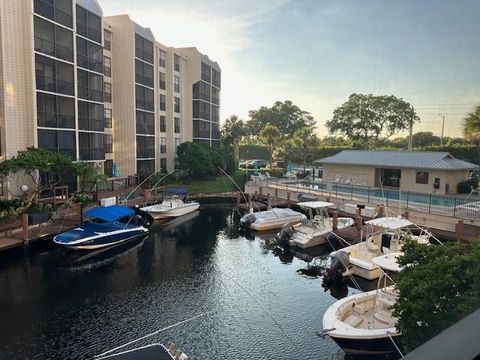 20 Royal Palm 202 Boca Raton FL 33432