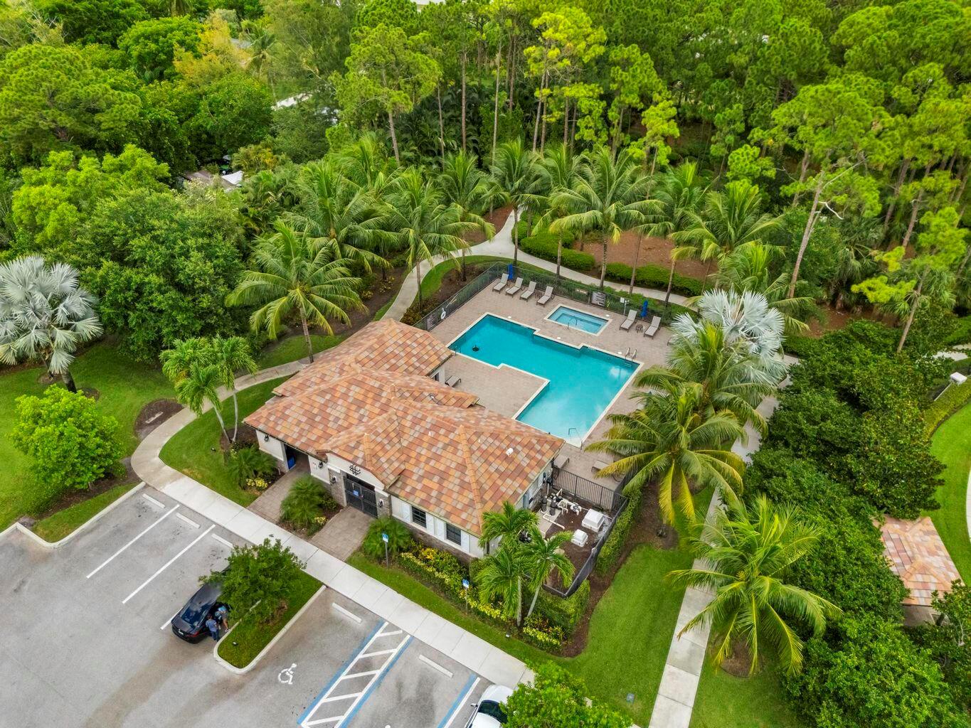 SILVERWOOD ESTATES - Residential