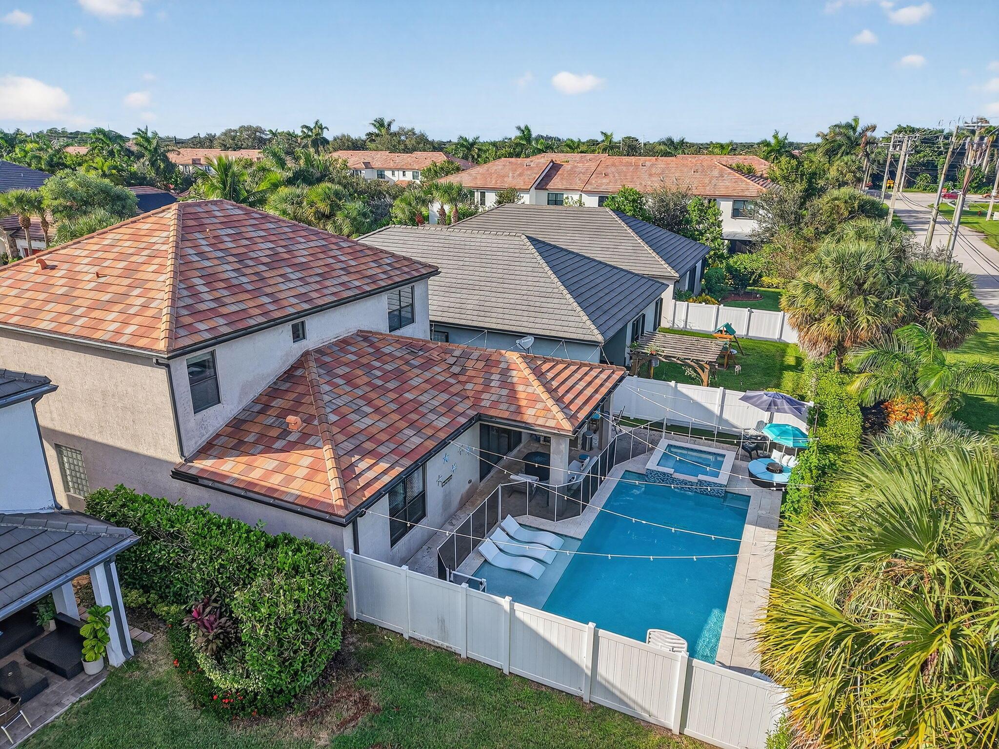 SILVERWOOD ESTATES - Residential