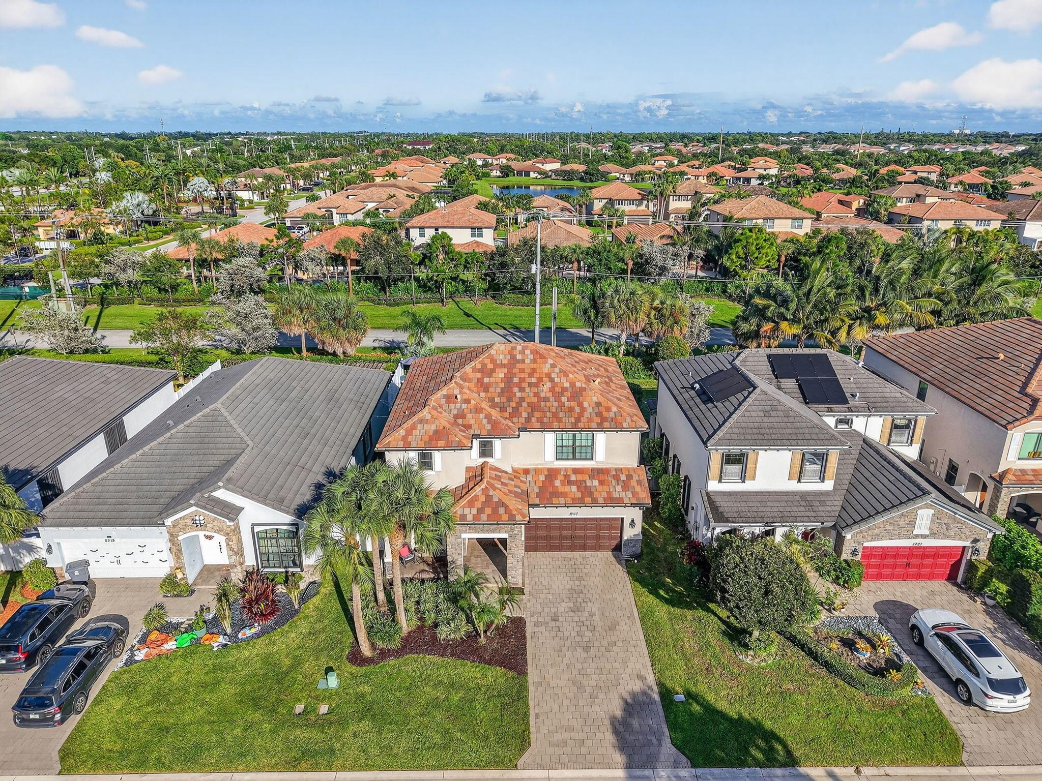 SILVERWOOD ESTATES - Residential