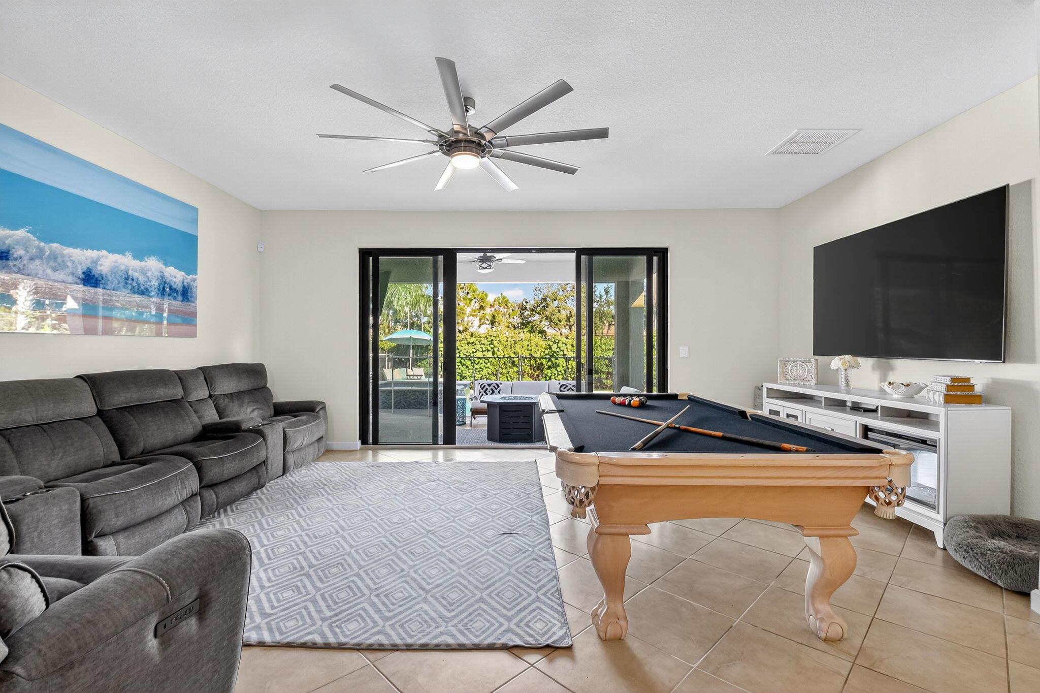 SILVERWOOD ESTATES - Residential