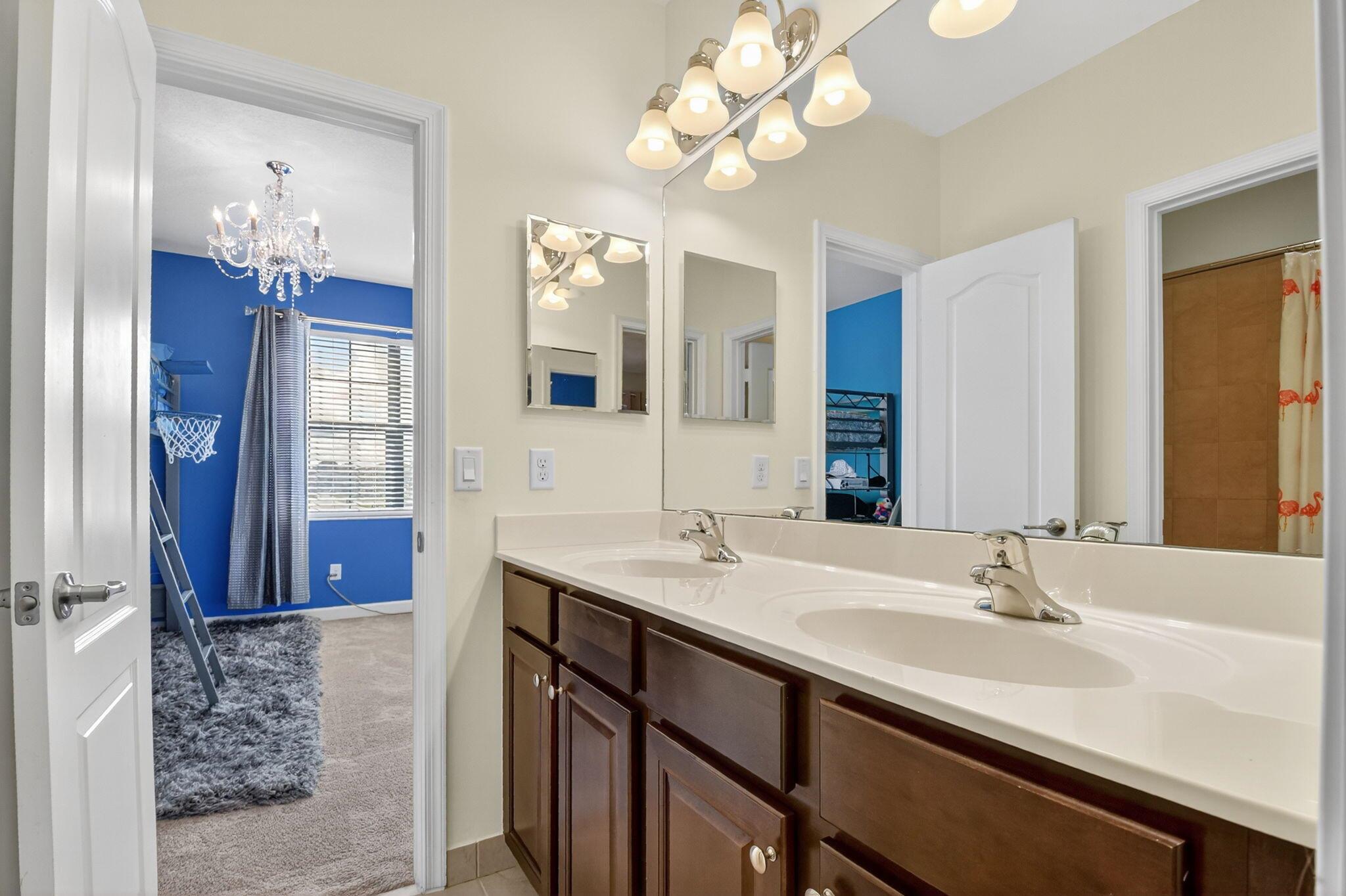 SILVERWOOD ESTATES - Residential