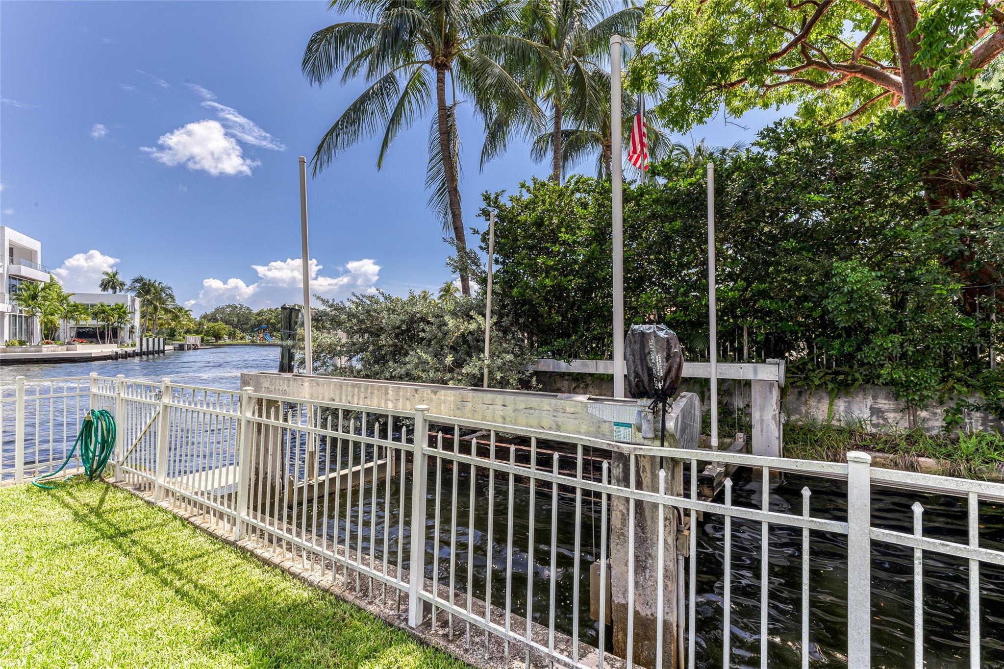 Rio Vista C J Hectors Res - Residential