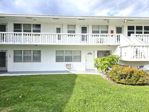 Photo of 102 Easthampton E E, West Palm Beach, FL 33417 (MLS # R11134858)