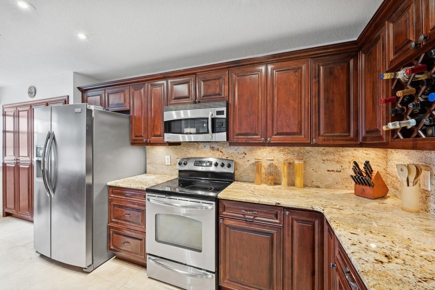 301 SW 158th Ter 205