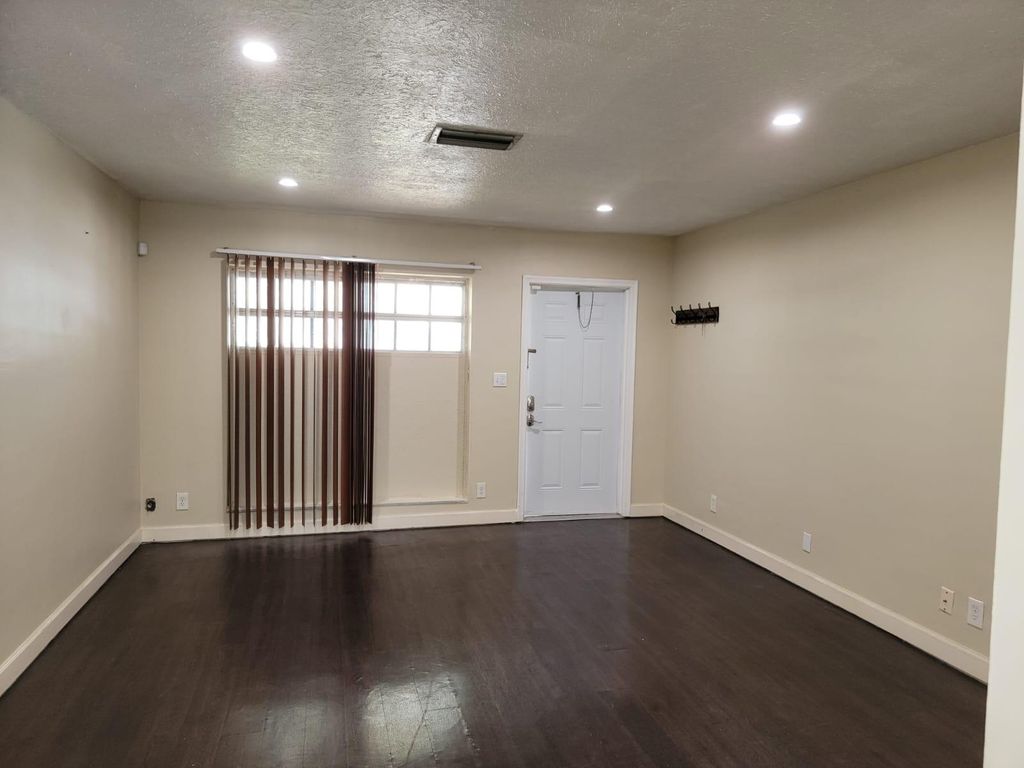 Photo of 4120 Woodside Drive #S, Coral Springs, FL 33065 (MLS # F10508901)