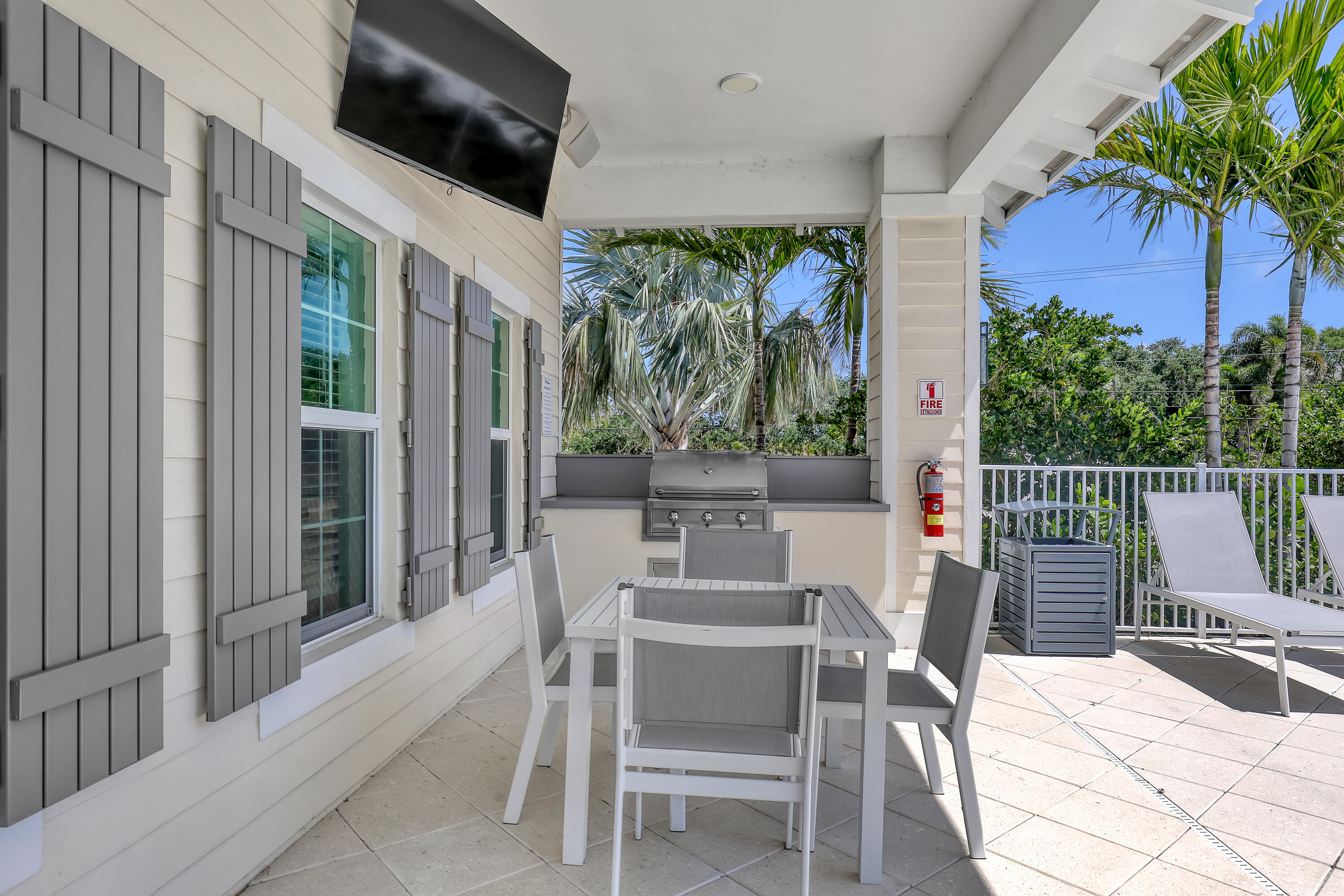 RESERVE AT TEQUESTA - Residential