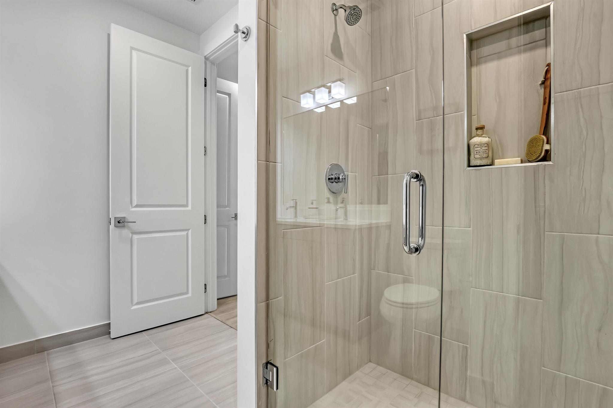 RESERVE AT TEQUESTA - Residential