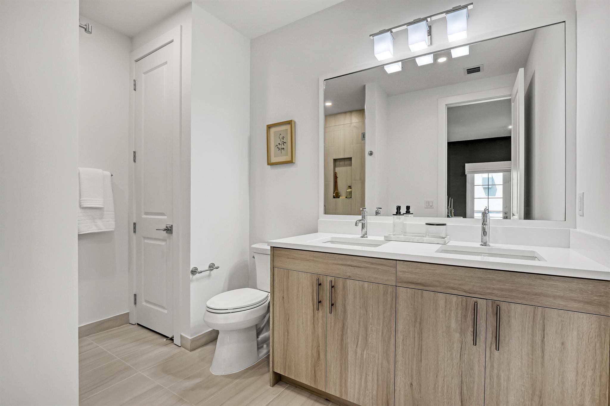 RESERVE AT TEQUESTA - Residential