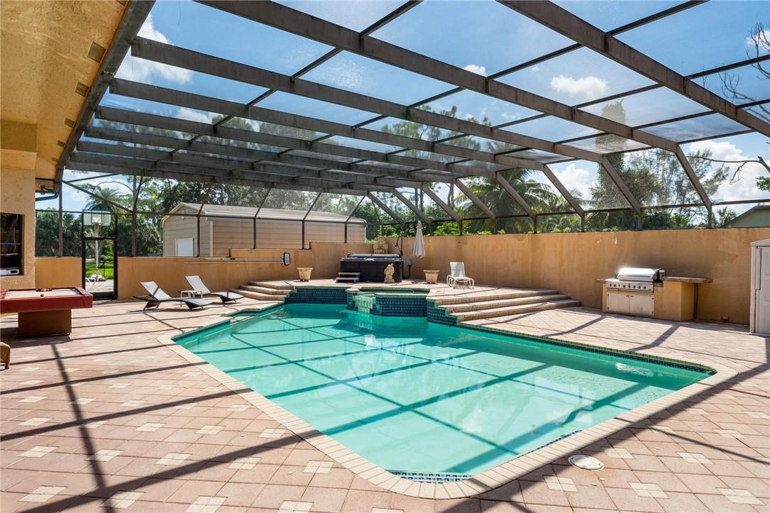 Pine Tree Estates - Residential